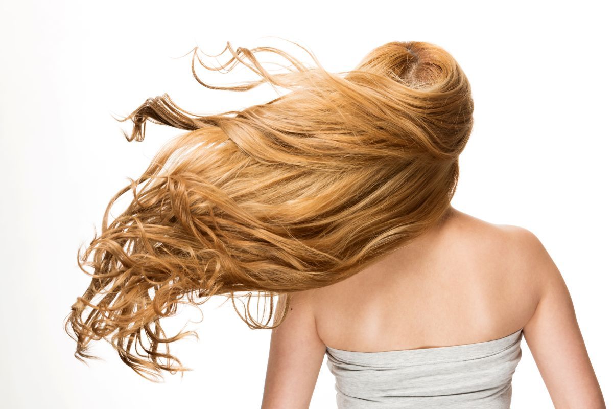 Diga adeus aos cabelos porosos | Ceramidas para tratamento capilar